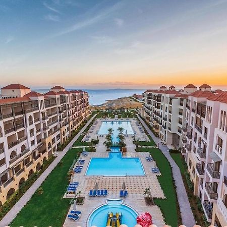 Premium Sea View 2 Bedrooms 2 Bathrooms Apartment Located Within Gravity Hotel & Aquapark Hurghada Eksteriør billede